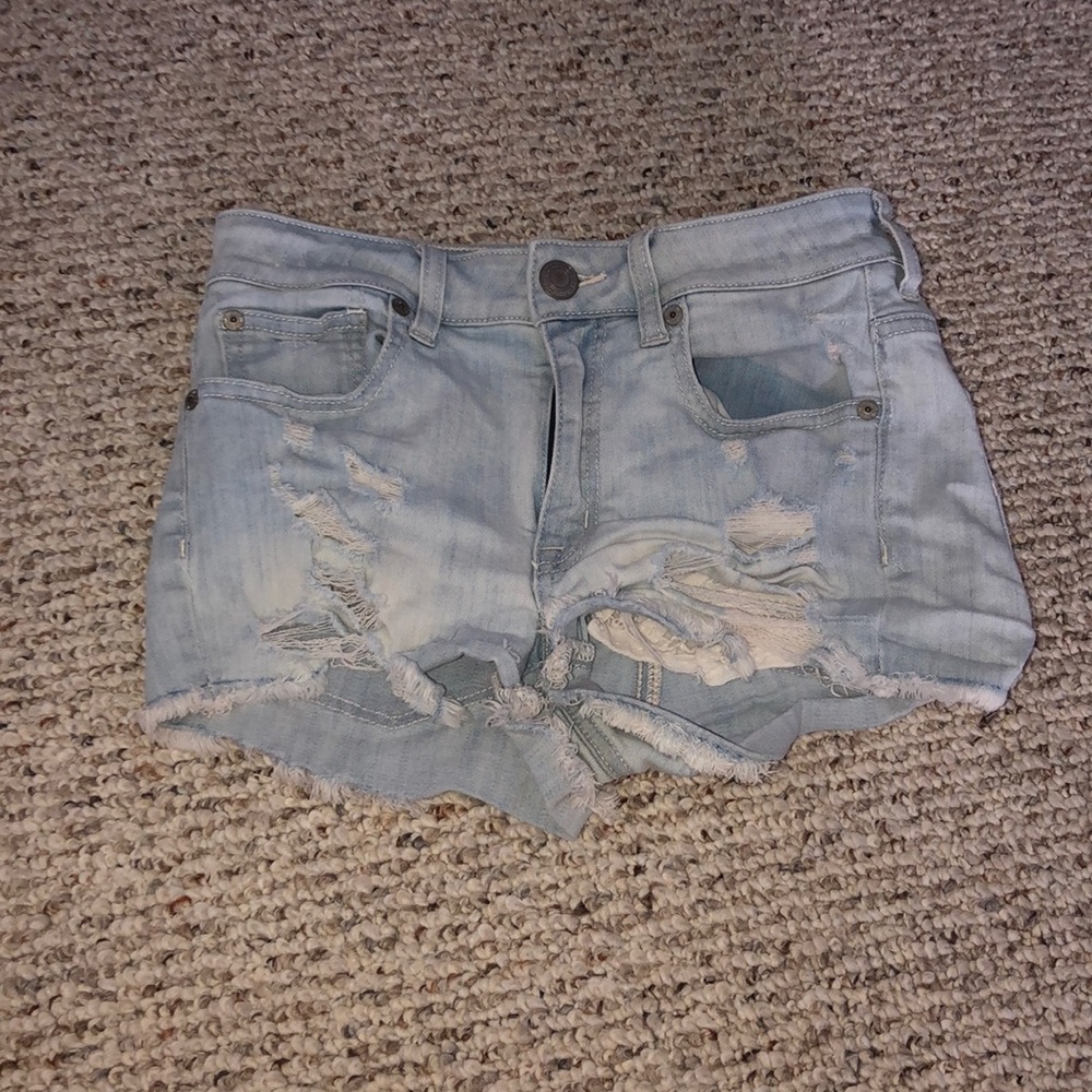 American Eagle light wash denim shorts